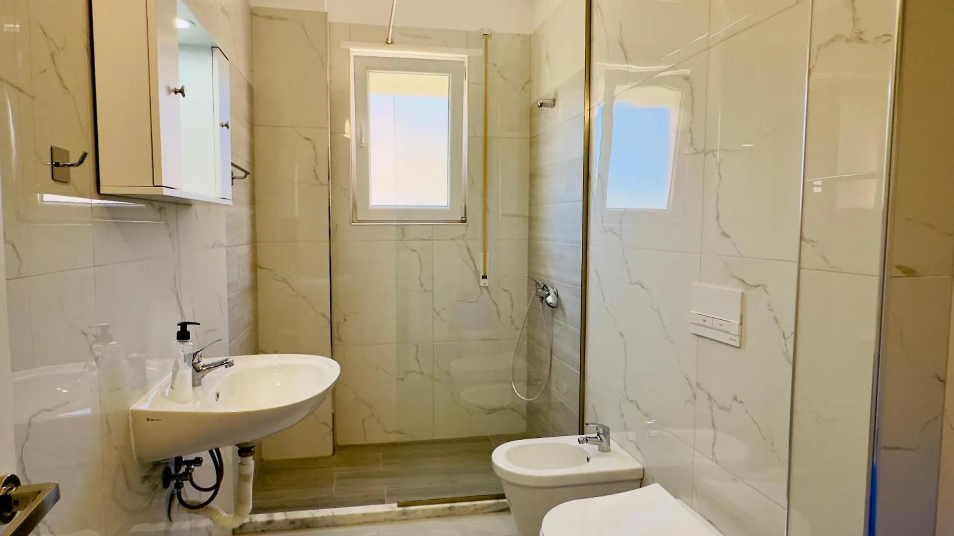 New Apartment,2 Rooms ,Central Location Vlorë